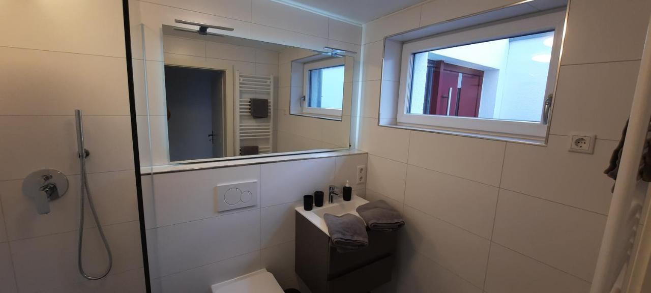 Arrive & Relax - Volkmar Apartment Дюселдорф Екстериор снимка